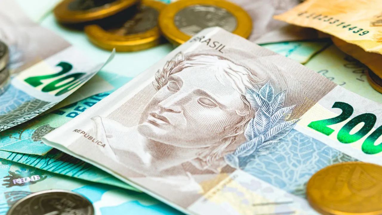 Precisa declarar empréstimo consignado no IR? Especialista tira dúvidas