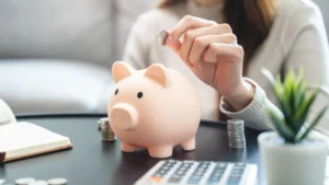 Ter um controle financeiro é fundamental para guardar dinheiro e construir uma vida financeira saudável