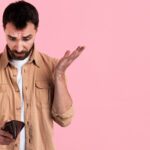 Erros que te fazem perder dinheiro sem perceber: 4 hábitos para se atentar