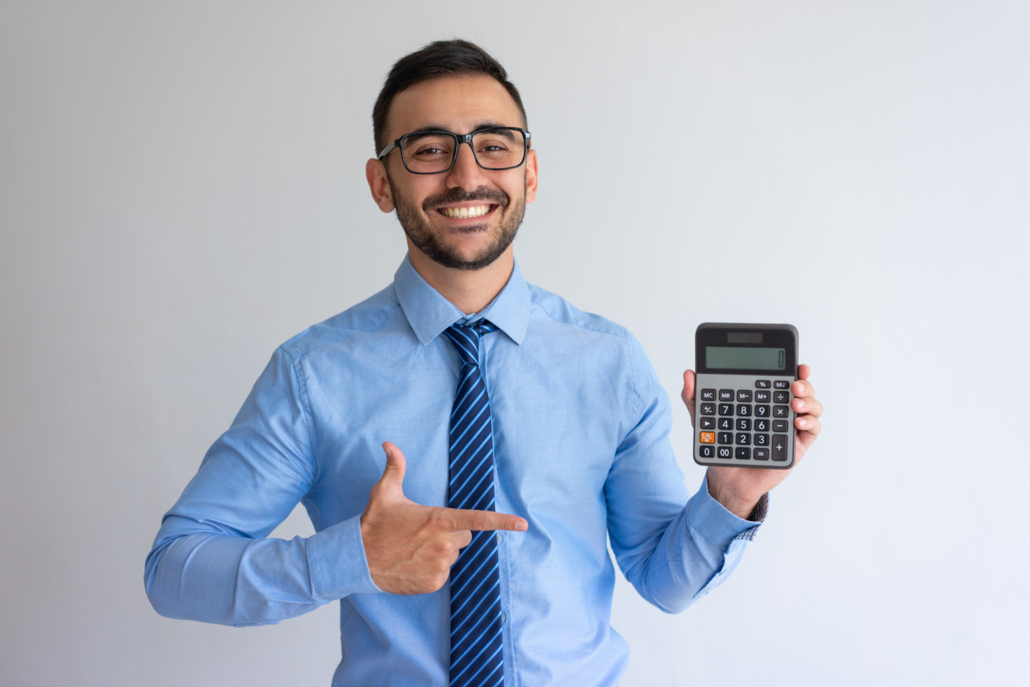 Preciso de um contador? Dicas para quem está começando um negócio
