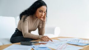 Tenho dívidas com todo mundo: o que fazer agora?