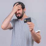 Entenda os riscos de pagar o mínimo da fatura do cartão de crédito