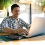 Dá para ter reserva de emergência mesmo sendo freelancer?